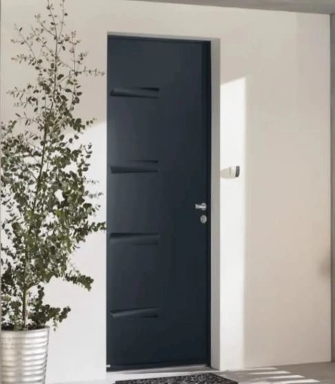 PORTE D'ENTREE ALUCIER ADAGGIA